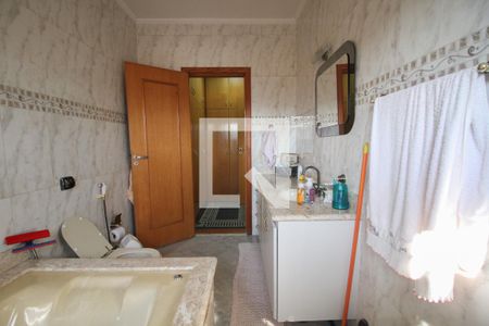 Casa à venda com 415m², 4 quartos e 6 vagassuite quarto 1