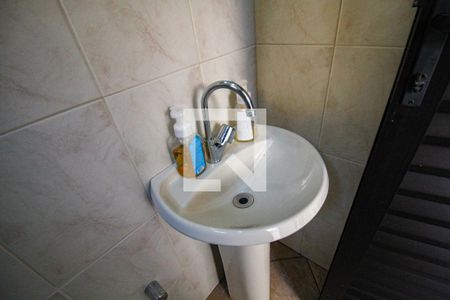 Casa à venda com 415m², 4 quartos e 6 vagasbanheiro sauna