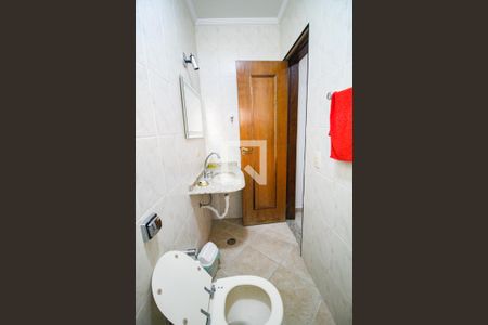 Casa à venda com 415m², 4 quartos e 6 vagasbanheiro de serviço 1