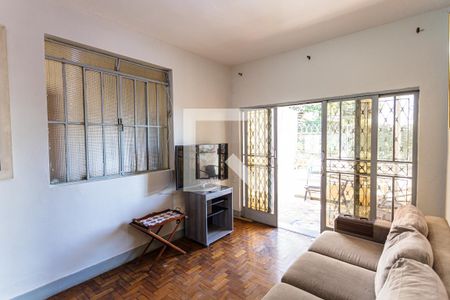 Sala de casa à venda com 5 quartos, 400m² em Aparecida, Belo Horizonte