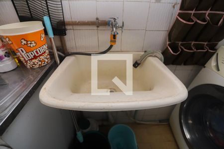 Casa à venda com 110m², 2 quartos e 1 vagaÁrea de Serviço