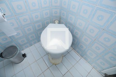 Casa à venda com 110m², 2 quartos e 1 vagaBanheiro Social