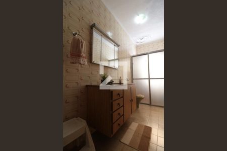 Casa à venda com 153m², 4 quartos e 2 vagasBanheiro Social