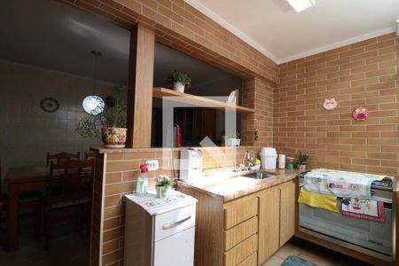 Casa à venda com 153m², 4 quartos e 2 vagasCopa e Cozinha 