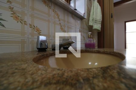 Casa à venda com 153m², 4 quartos e 2 vagasBanheiro da Suite   - pia