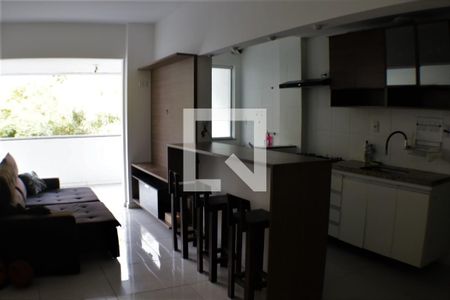 Sala de apartamento para alugar com 1 quarto, 50m² em Pechincha, Rio de Janeiro