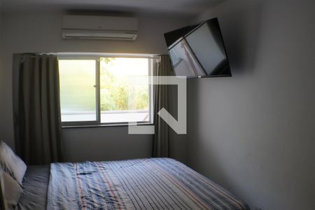 Quarto 1 de apartamento para alugar com 1 quarto, 50m² em Pechincha, Rio de Janeiro