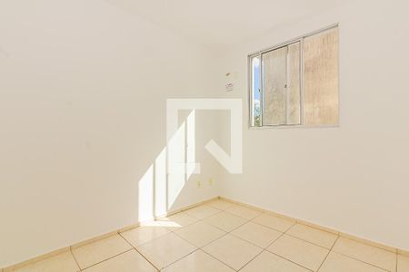 Quarto 2 de apartamento à venda com 2 quartos, 46m² em Rubem Berta, Porto Alegre