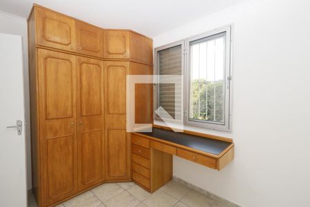Quarto 1 - Armários de apartamento para alugar com 2 quartos, 50m² em Vila do Encontro, São Paulo