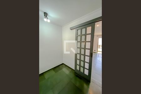Apartamento para alugar com 134m², 3 quartos e 3 vagas Apartamento para alugar com 134m², 3 quartos e 3 vagasEscritorio