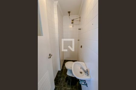 Apartamento para alugar com 134m², 3 quartos e 3 vagas Apartamento para alugar com 134m², 3 quartos e 3 vagasBanheiro de Serviço