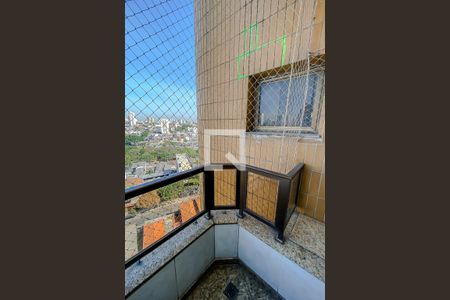 Apartamento para alugar com 134m², 3 quartos e 3 vagas Apartamento para alugar com 134m², 3 quartos e 3 vagasVaranda do Quarto 2