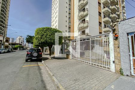 Apartamento para alugar com 134m², 3 quartos e 3 vagas Apartamento para alugar com 134m², 3 quartos e 3 vagasFachada