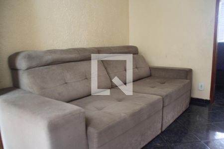 Sala de apartamento à venda com 2 quartos, 48m² em Conjunto Residencial José Bonifácio, São Paulo