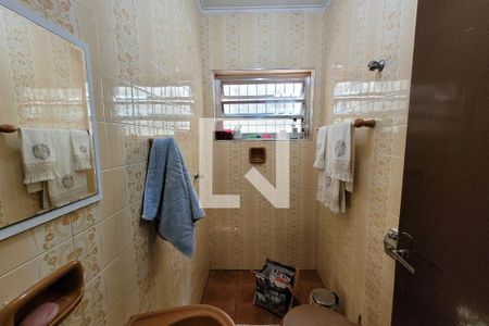 Banheiro  de casa à venda com 3 quartos, 125m² em Jardim Vila Formosa, São Paulo