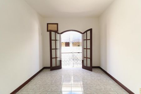 Casa à venda com 120m², 4 quartos e 1 vagaQuarto 4