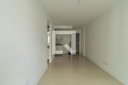 Sala de apartamento para alugar com 1 quarto, 40m² em Freguesia de Jacarepaguá, Rio de Janeiro