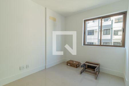 Quarto de apartamento para alugar com 1 quarto, 40m² em Freguesia de Jacarepaguá, Rio de Janeiro
