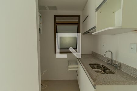Cozinha de apartamento para alugar com 1 quarto, 40m² em Freguesia de Jacarepaguá, Rio de Janeiro