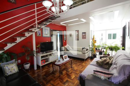 Sala de casa à venda com 3 quartos, 275m² em Igara, Canoas