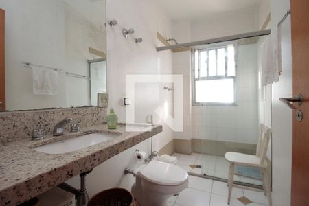 Apartamento à venda com 190m², 3 quartos e 1 vagaBanheiro