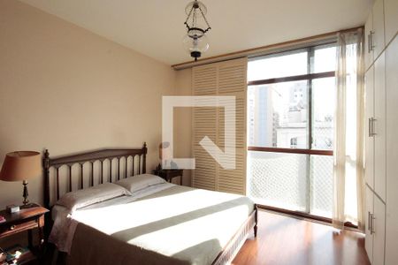 Apartamento à venda com 190m², 3 quartos e 1 vagaSuíte