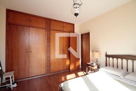 Apartamento à venda com 190m², 3 quartos e 1 vagaSuíte