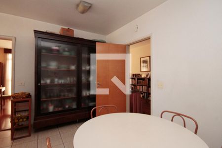 Apartamento à venda com 190m², 3 quartos e 1 vagaCopa