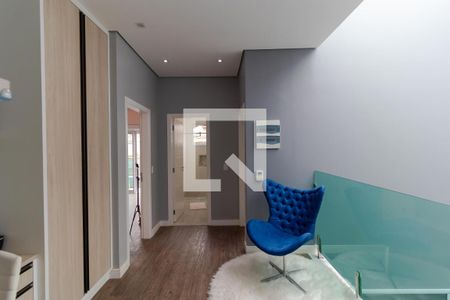 Casa à venda com 320m², 4 quartos e 2 vagasEscritório