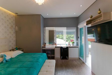 Casa à venda com 320m², 4 quartos e 2 vagasSuíte