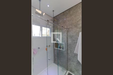 Casa à venda com 320m², 4 quartos e 2 vagasBanheiro da Suíte