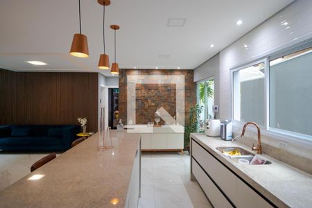 Casa à venda com 320m², 4 quartos e 2 vagasCozinha