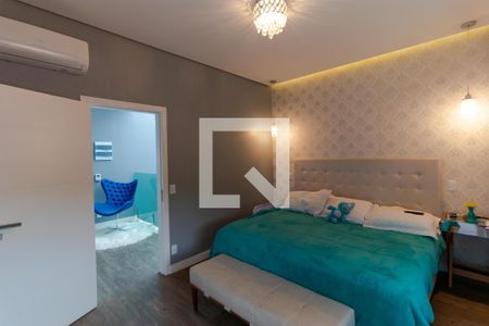 Casa à venda com 320m², 4 quartos e 2 vagasSuíte