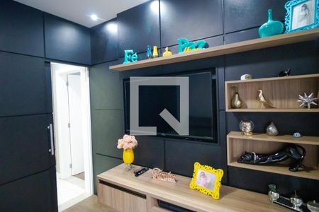 Casa à venda com 320m², 4 quartos e 2 vagasSala de TV