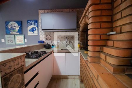 Casa à venda com 320m², 4 quartos e 2 vagasChurrasqueira