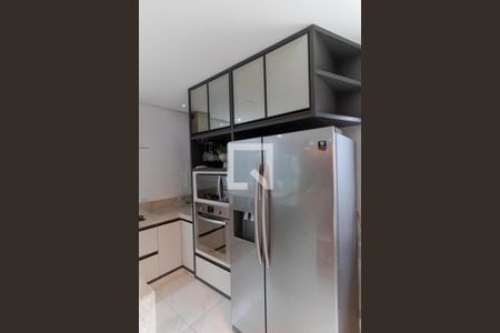 Casa à venda com 320m², 4 quartos e 2 vagasCozinha