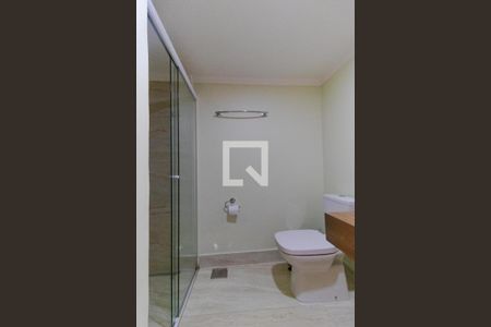 Casa à venda com 320m², 4 quartos e 2 vagasBanheiro 03