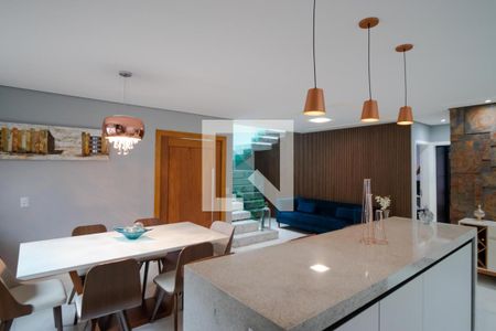 Salas de casa à venda com 4 quartos, 320m² em Jardim Novo Campos Eliseos, Campinas