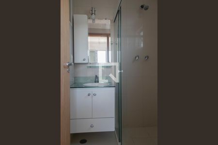 Apartamento à venda com 72m², 2 quartos e 1 vagaBanheiro Quarto 2