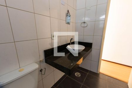 Casa à venda com 160m², 5 quartos e 2 vagas Casa à venda com 160m², 5 quartos e 2 vagasBanheiro 2