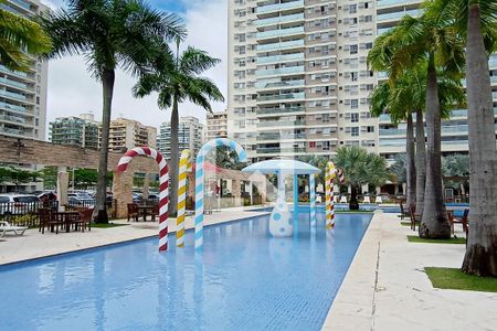 Apartamento à venda com 93m², 3 quartos e 1 vagaÁrea comum - Piscina