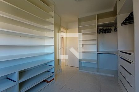 Apartamento à venda com 93m², 3 quartos e 1 vagaCloset