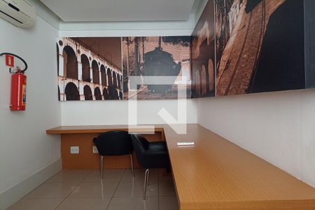 Apartamento à venda com 93m², 3 quartos e 1 vagaSala de estudos