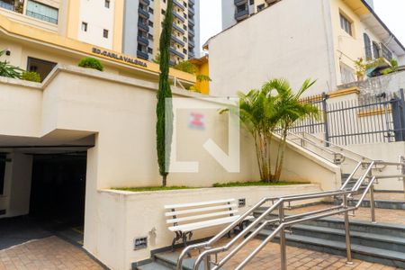 Apartamento à venda com 81m², 3 quartos e 2 vagasFachada