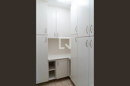 Apartamento à venda com 81m², 3 quartos e 2 vagasDespensa