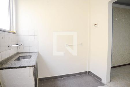 Apartamento para alugar com 55m², 2 quartos e sem vagaCozinha e Área de Serviço