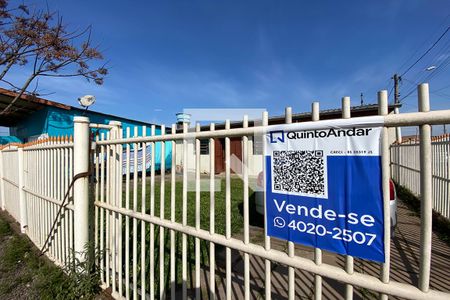 Casa à venda com 100m², 3 quartos e 1 vagaFachada