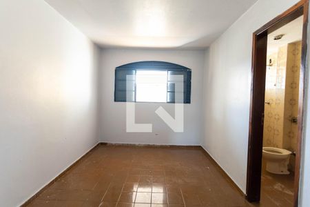 Suíte de apartamento para alugar com 2 quartos, 50m² em Setor Campinas, Goiânia