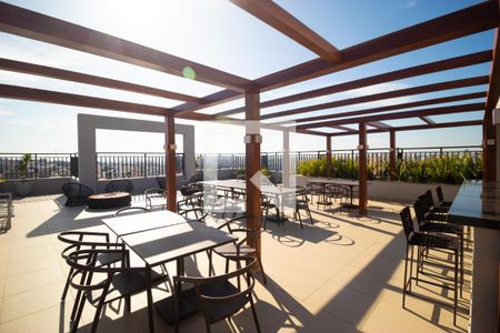 Apartamento à venda com 56m², 2 quartos e 1 vagaÁrea Comum - Rooftoop