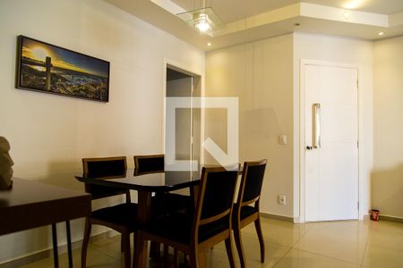 Sala de apartamento à venda com 3 quartos, 110m² em Jardim Prudência, São Paulo